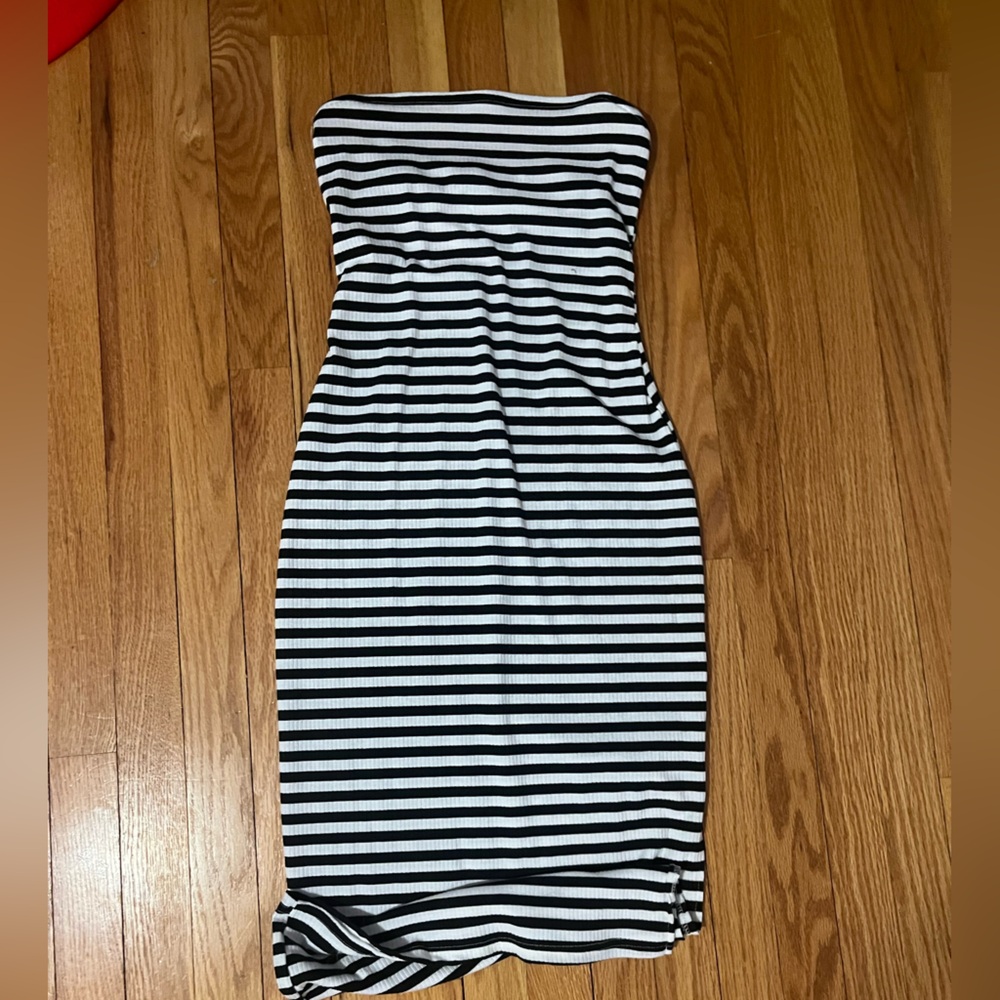 SHEIN Black and White Ruched Pencil Dress Midi